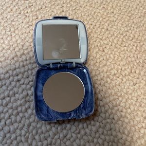 BLUE AND WHITE COMPACT FOLDABLE MIRRORS FOR PURSE OR TRAVEL